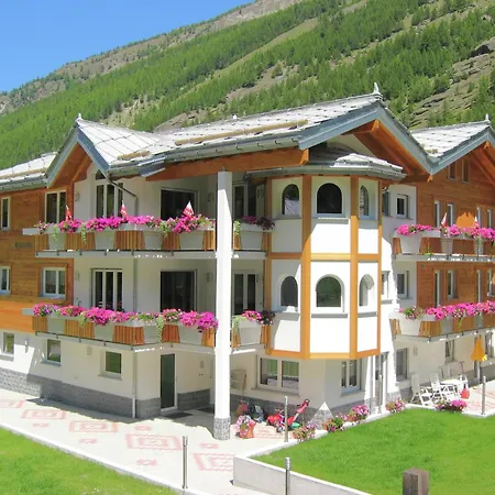 New In The Heart Of The Valley * Saas-Grund