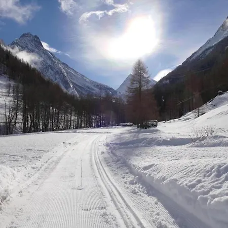 Aelpi Retreat By Grund شقة *