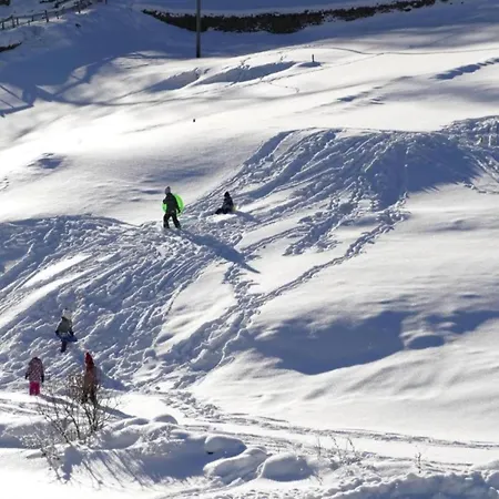 Aelpi Retreat By Grund Apartamento